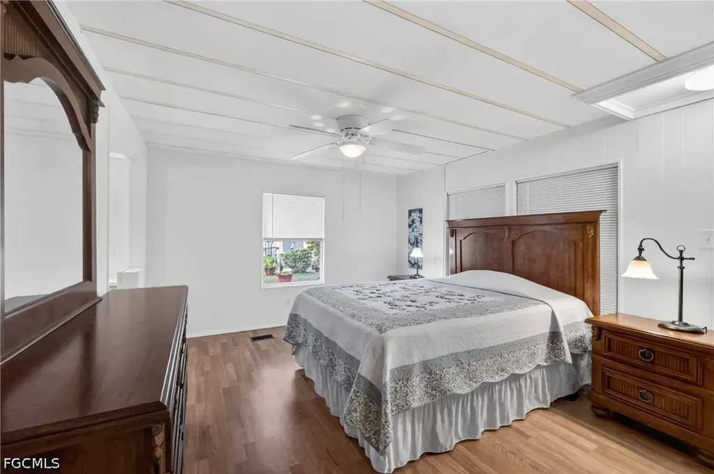 5201 Forest Park Drive North Fort Myers FL 33917