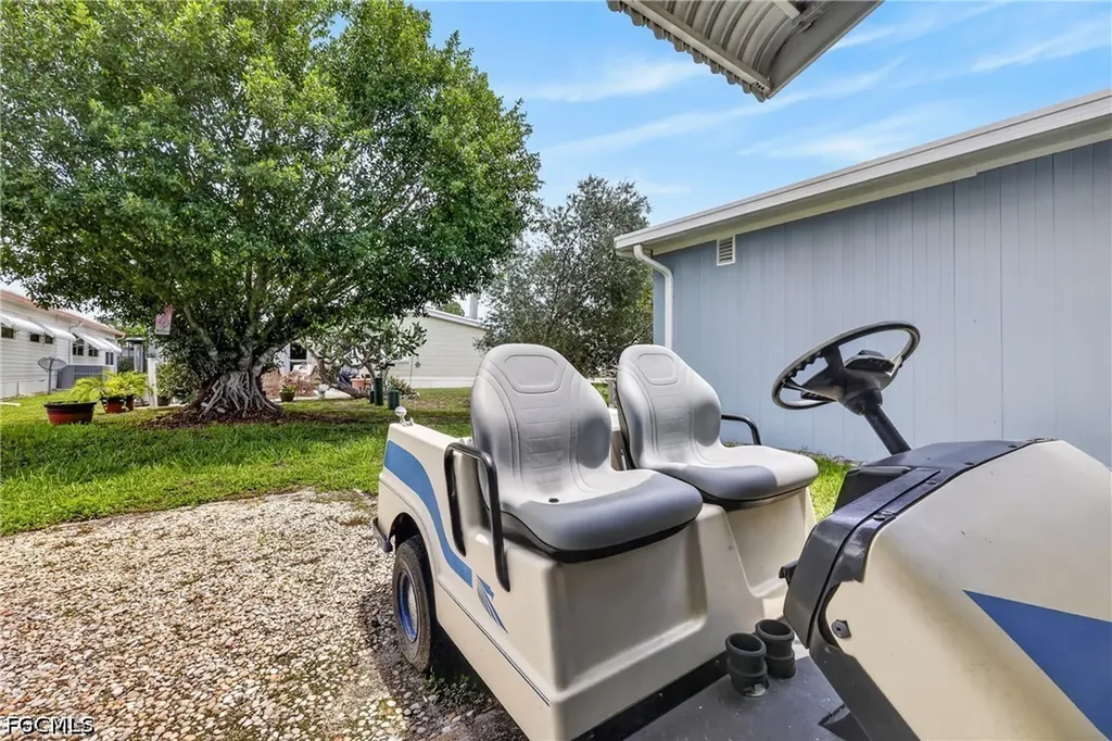 5201 Forest Park Drive North Fort Myers FL 33917