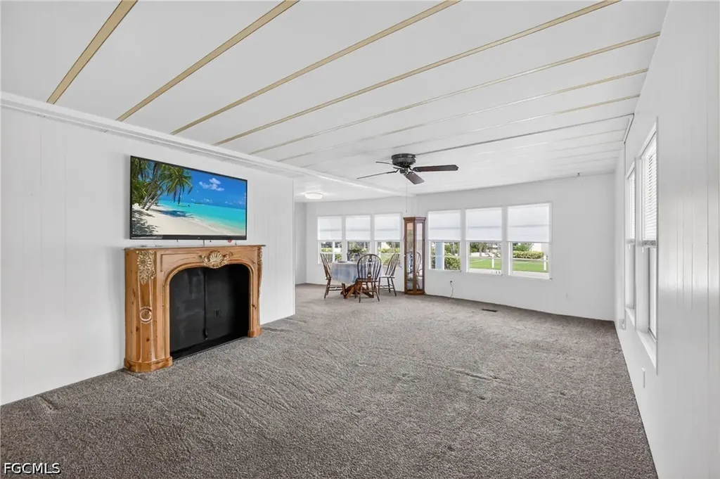 5201 Forest Park Drive North Fort Myers FL 33917