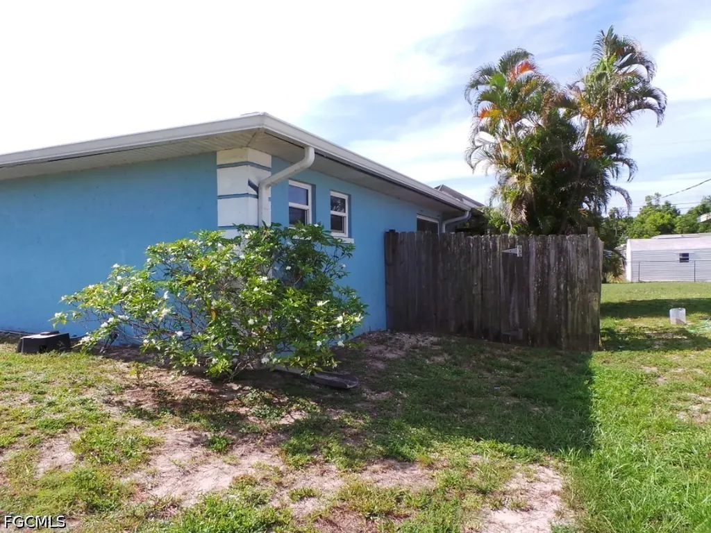 7226 Kumquat Road Fort Myers FL 33967