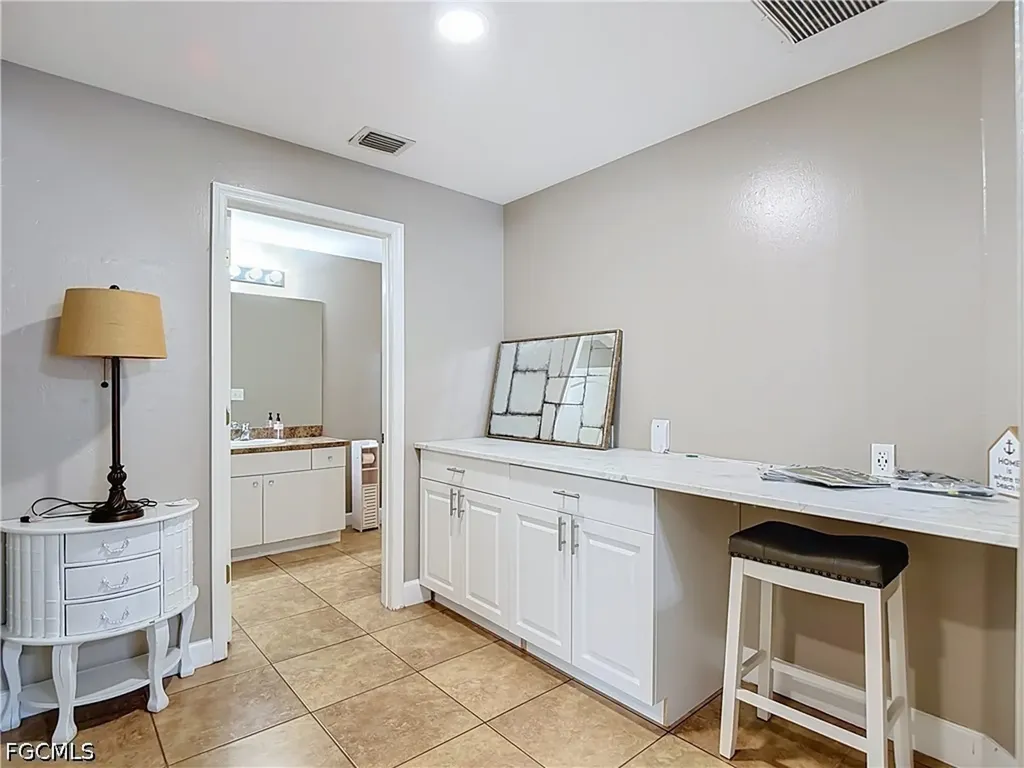 3612 SW 8th Court Cape Coral FL 33914