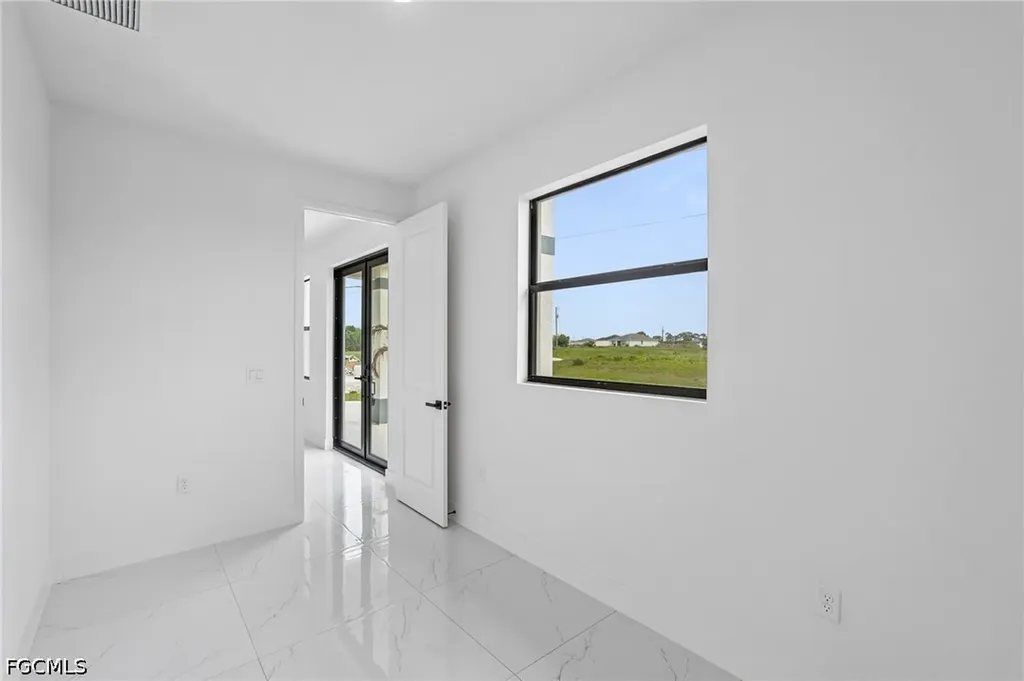 9035 W Broad Circle Labelle FL 33935