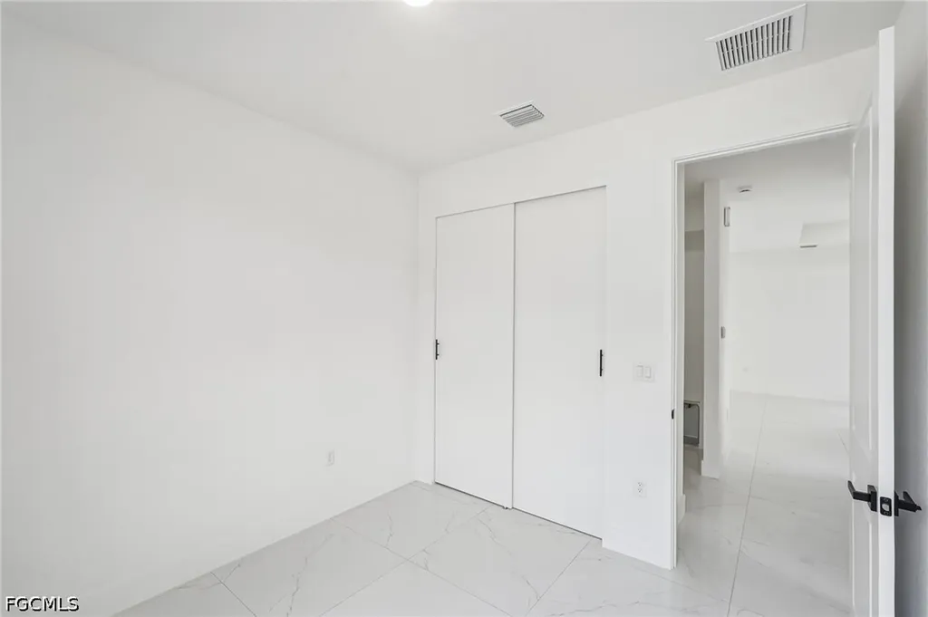 9035 W Broad Circle Labelle FL 33935