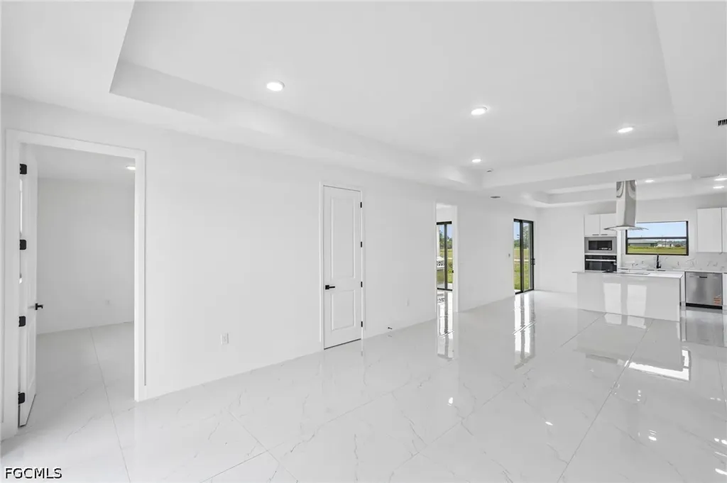 9035 W Broad Circle Labelle FL 33935