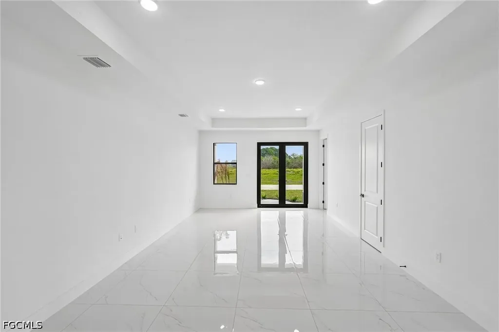 9035 W Broad Circle Labelle FL 33935