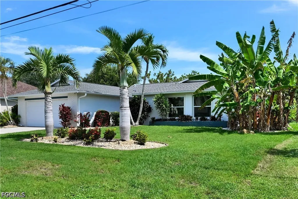 905 SW 52nd Street Cape Coral FL 33914
