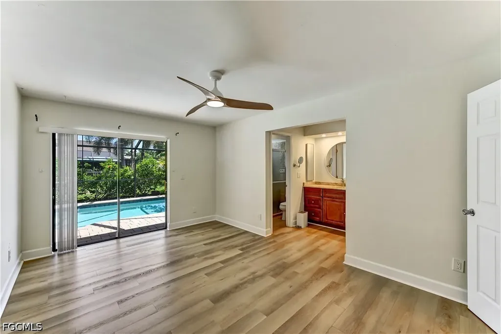 905 SW 52nd Street Cape Coral FL 33914