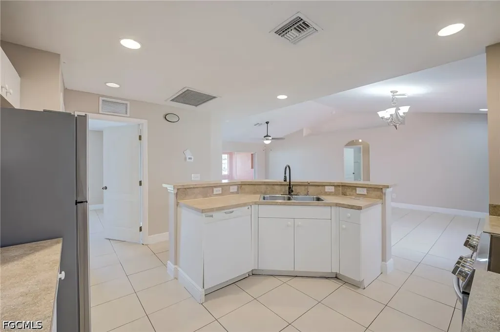 2900 8th Street SW Lehigh Acres FL 33976