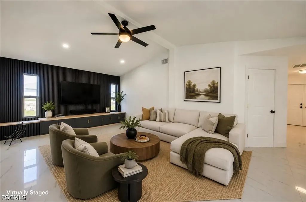 1124 NW 1st Place Cape Coral FL 33993