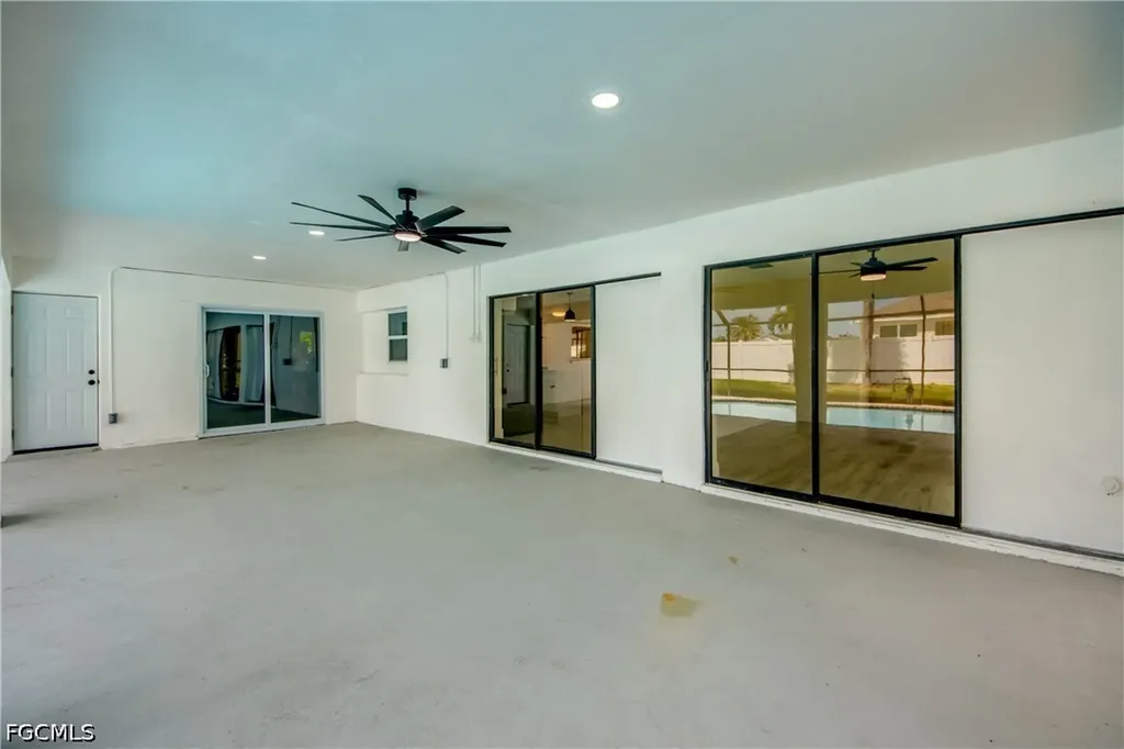 1124 NW 1st Place Cape Coral FL 33993