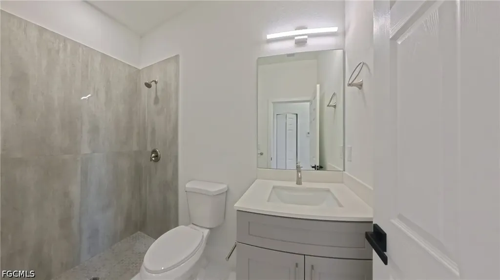 2809 18th Street SW Lehigh Acres FL 33976