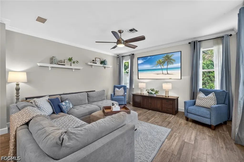 9031 Pittsburgh Boulevard Fort Myers FL 33967