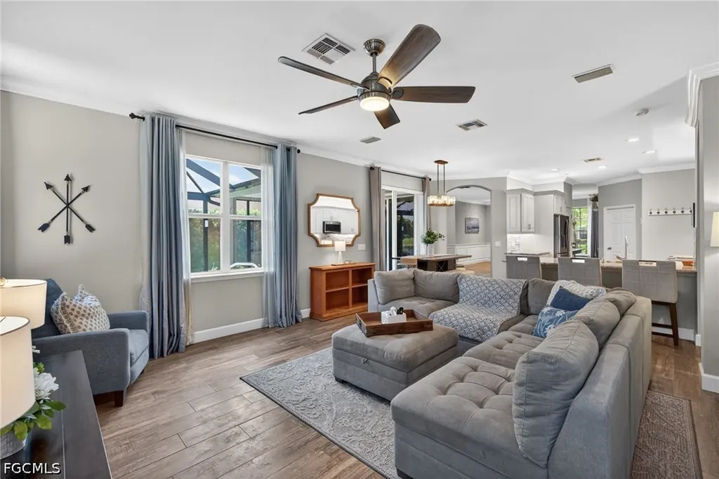 9031 Pittsburgh Boulevard Fort Myers FL 33967