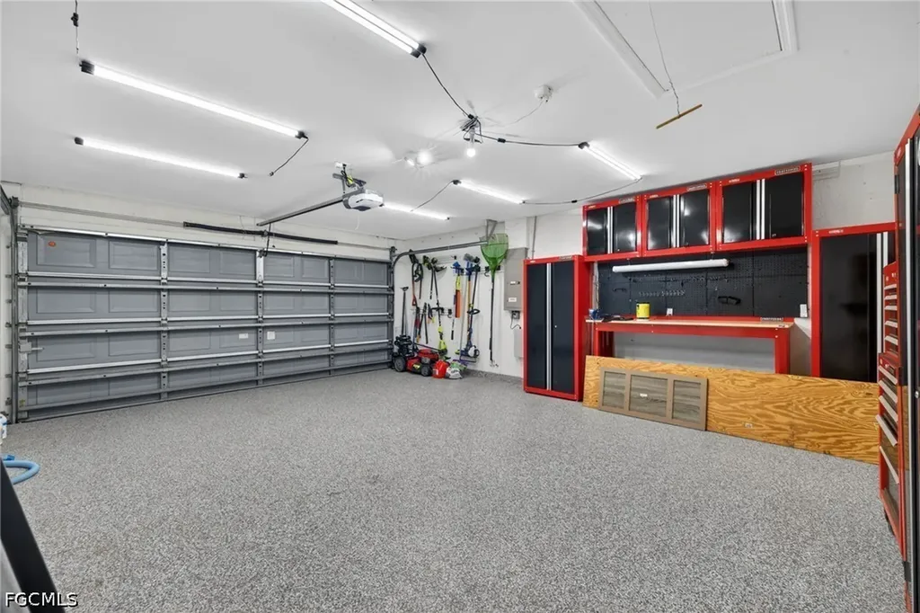 9031 Pittsburgh Boulevard Fort Myers FL 33967