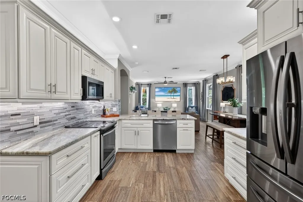 9031 Pittsburgh Boulevard Fort Myers FL 33967