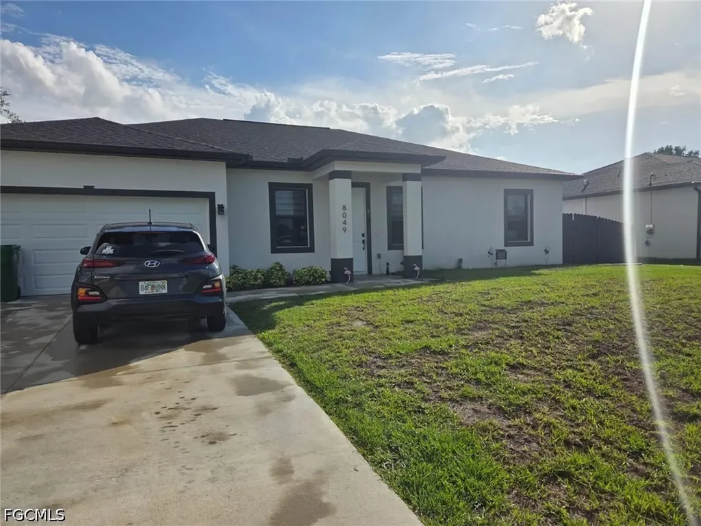 8049 Memory Circle Labelle FL 33935