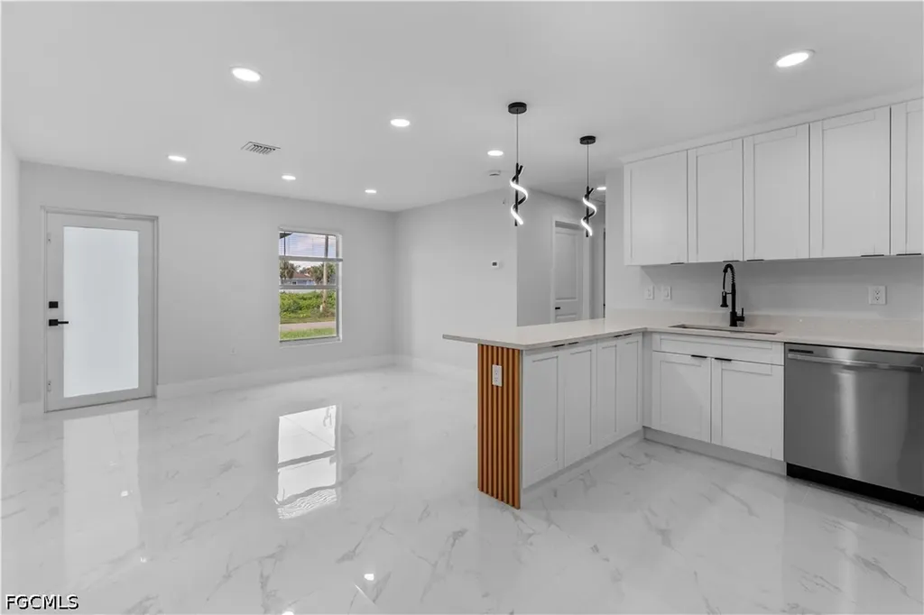 731 Camilla Street E Lehigh Acres FL 33974