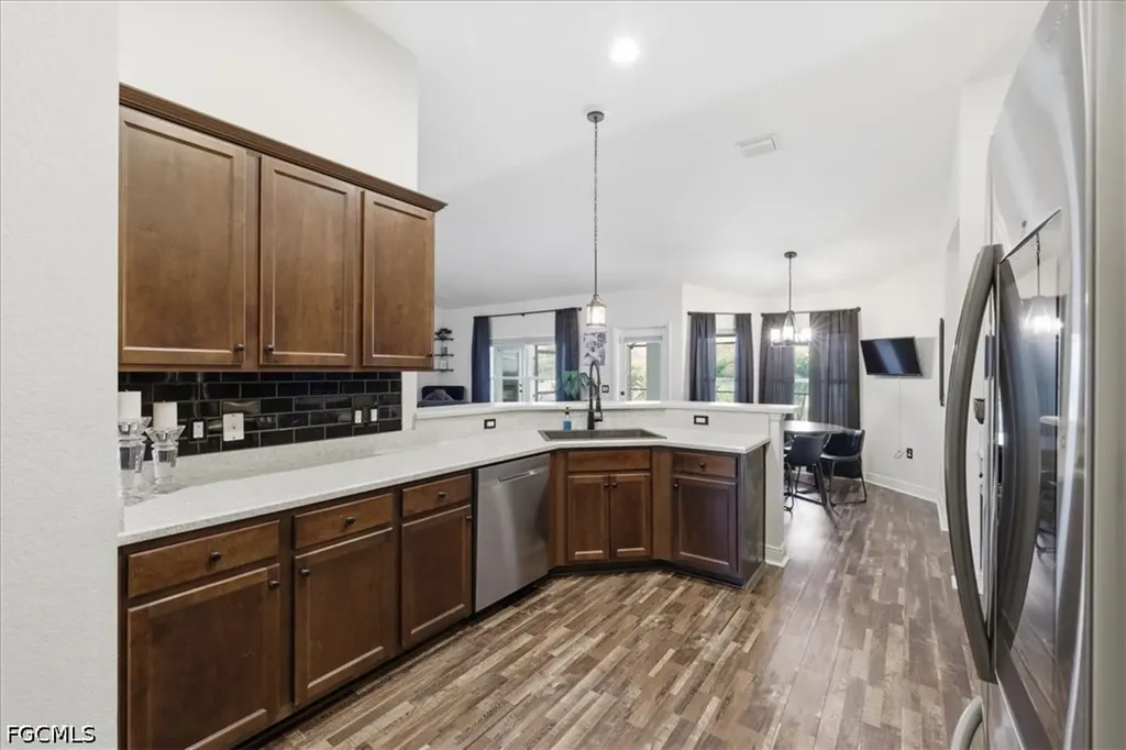 4122 NE 20th Court Cape Coral FL 33909