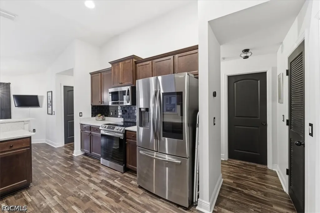4122 NE 20th Court Cape Coral FL 33909