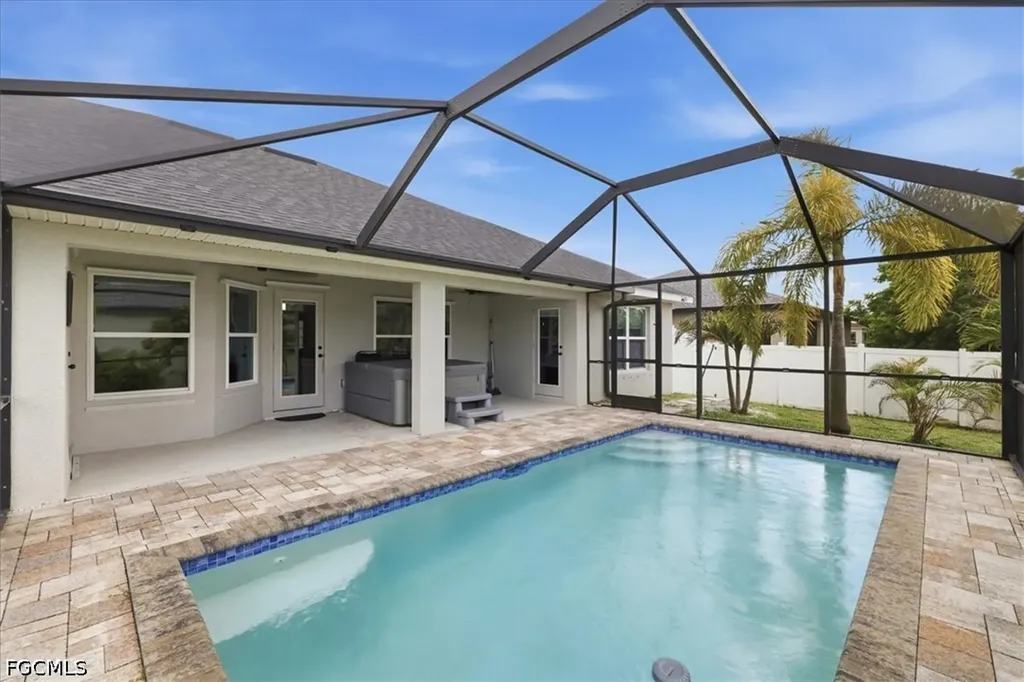 4122 NE 20th Court Cape Coral FL 33909