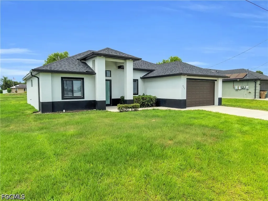 627 NW 2nd Terrace Cape Coral FL 33993