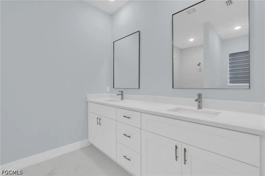 627 NW 2nd Terrace Cape Coral FL 33993