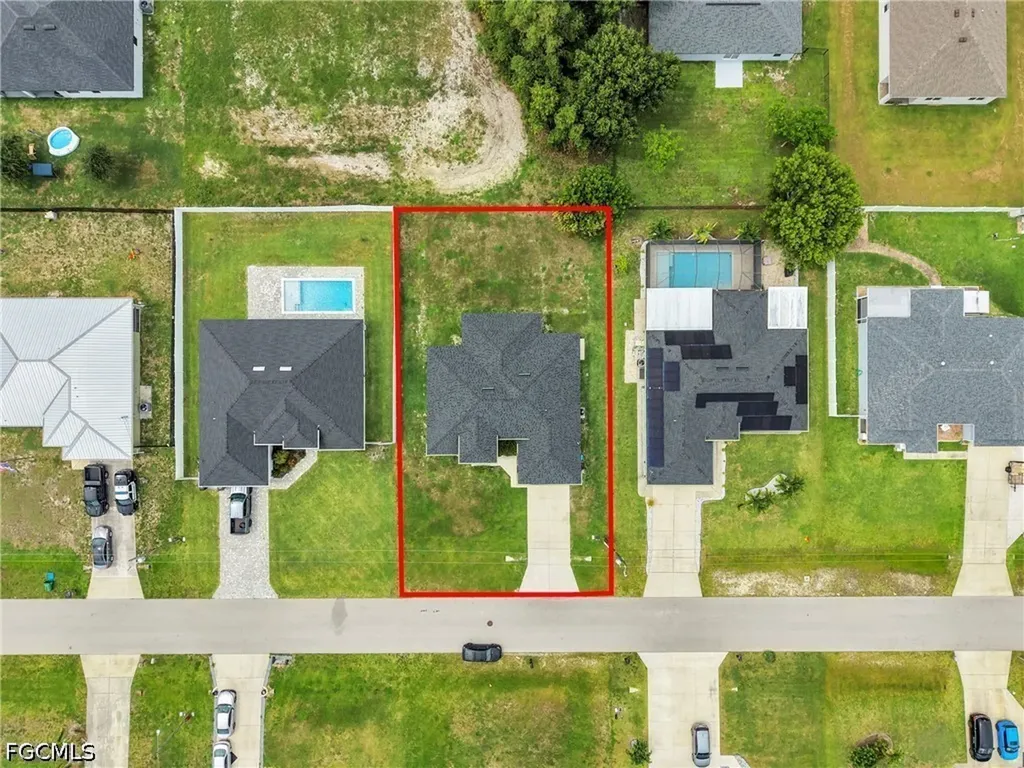 627 NW 2nd Terrace Cape Coral FL 33993