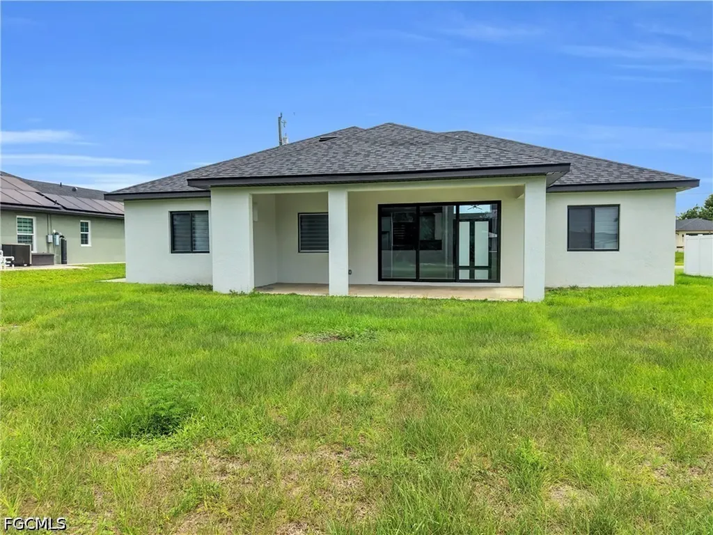 627 NW 2nd Terrace Cape Coral FL 33993
