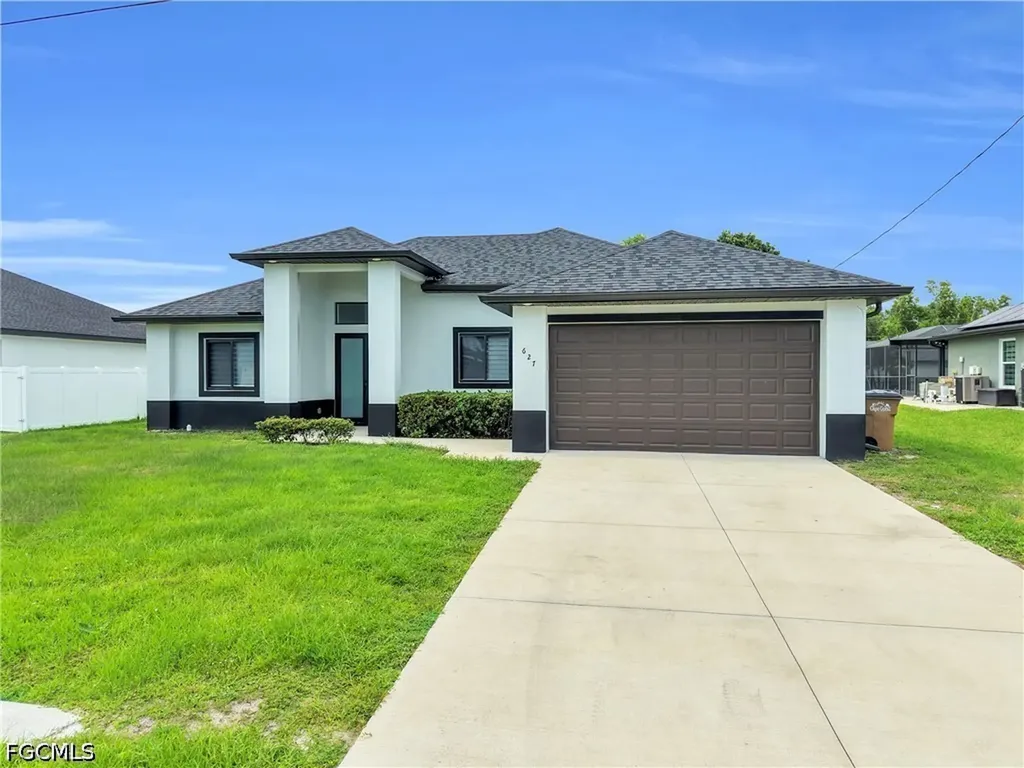 627 NW 2nd Terrace Cape Coral FL 33993