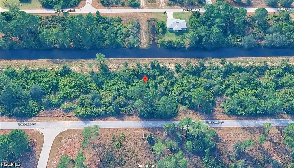 1018 Lakeside Drive Lehigh Acres FL 33974