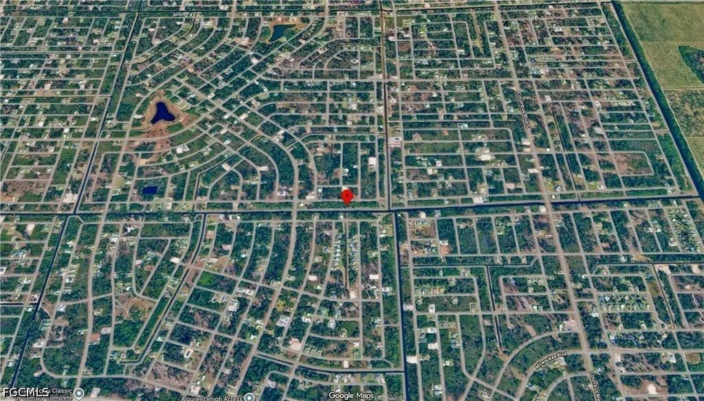 1018 Lakeside Drive Lehigh Acres FL 33974