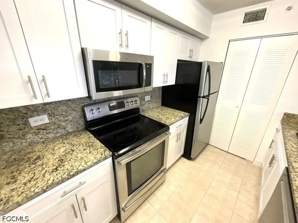 8870 Colonnades Court W Bonita Springs FL 34135