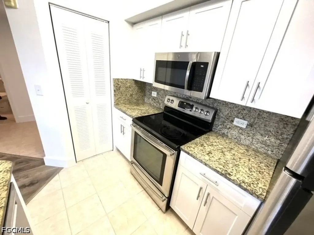 8870 Colonnades Court W Bonita Springs FL 34135
