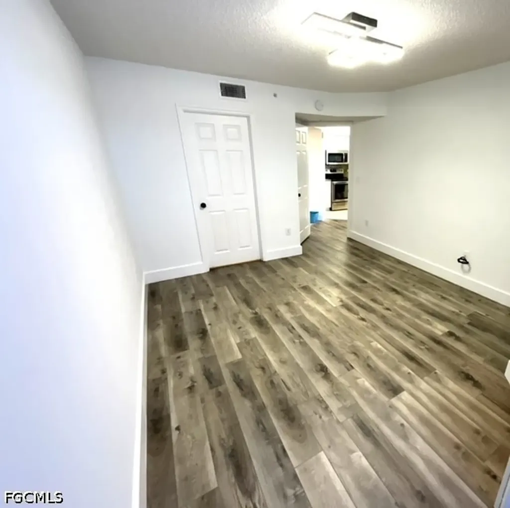 8870 Colonnades Court W Bonita Springs FL 34135