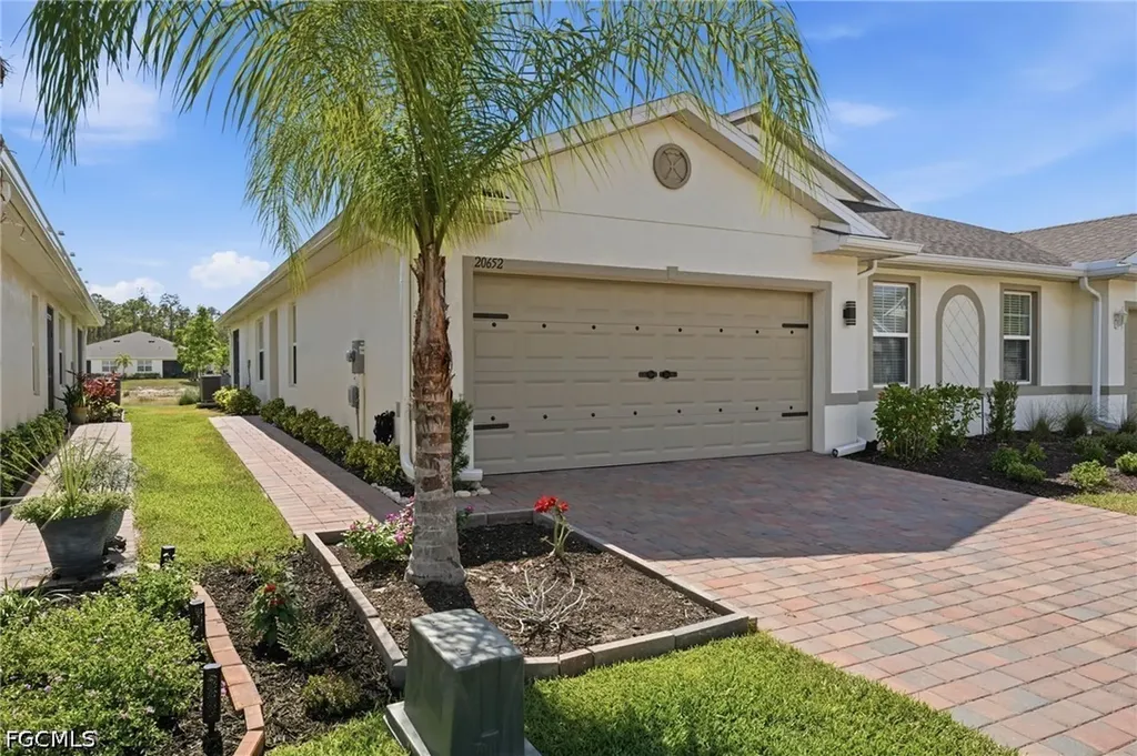 20652 Plumwood Loop North Fort Myers FL 33917