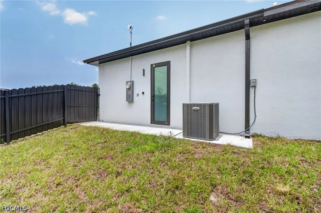 503 Palora Avenue Lehigh Acres FL 33974