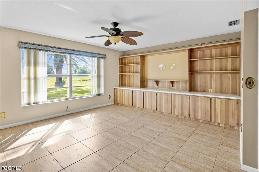 711 Mirror Lakes Drive Lehigh Acres FL 33974