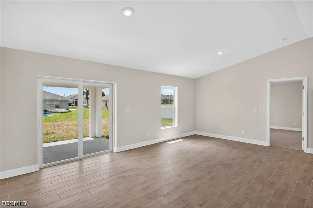 1709 NW 11th Avenue Cape Coral FL 33993