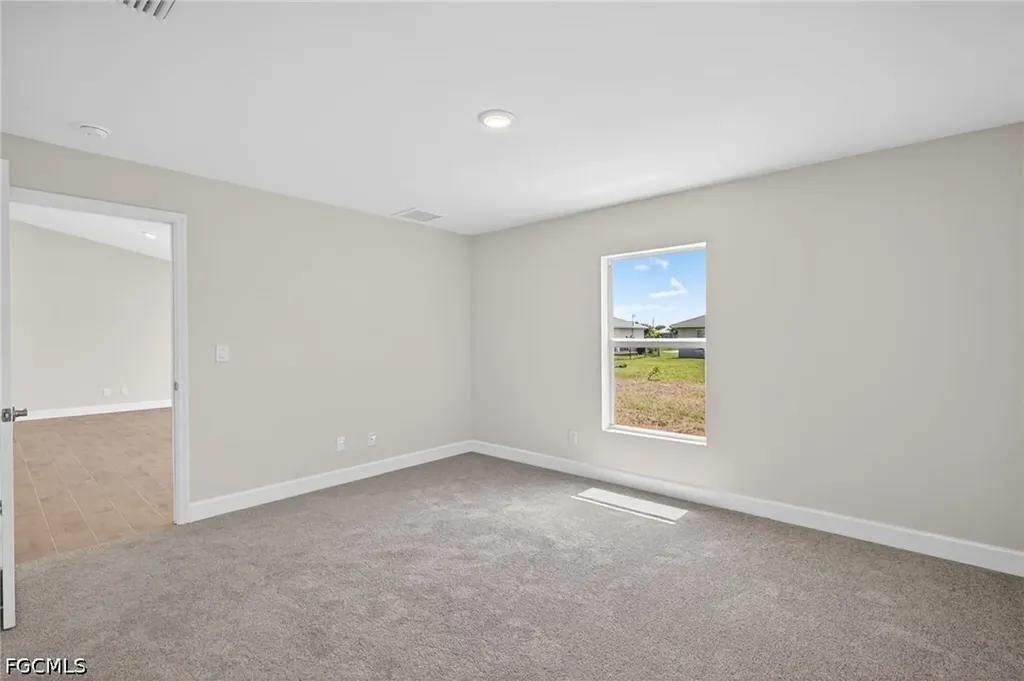 1709 NW 11th Avenue Cape Coral FL 33993