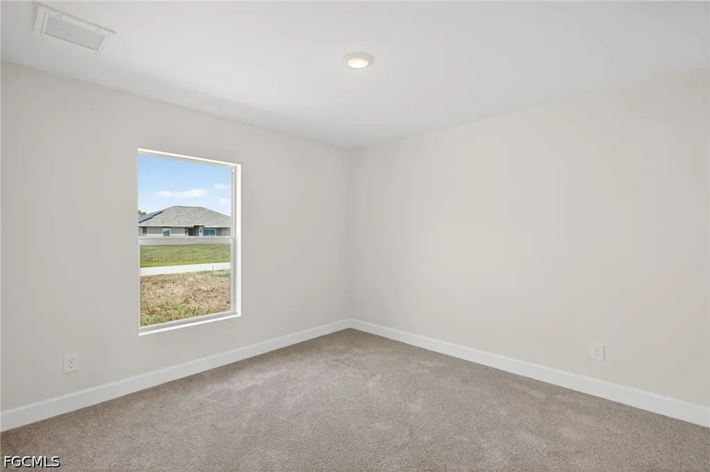 1709 NW 11th Avenue Cape Coral FL 33993