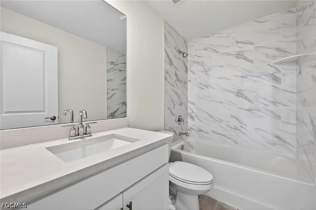 1709 NW 11th Avenue Cape Coral FL 33993