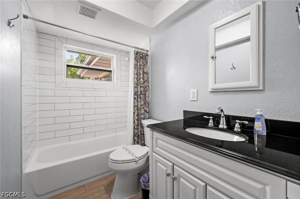 531 SE 36th Street Cape Coral FL 33904