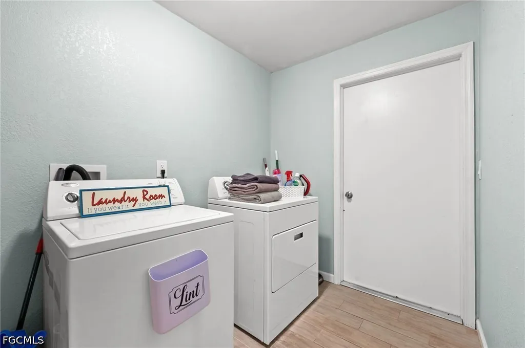 531 SE 36th Street Cape Coral FL 33904