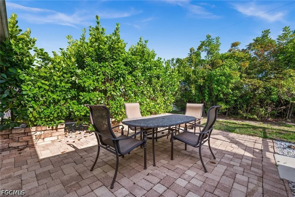 531 SE 36th Street Cape Coral FL 33904