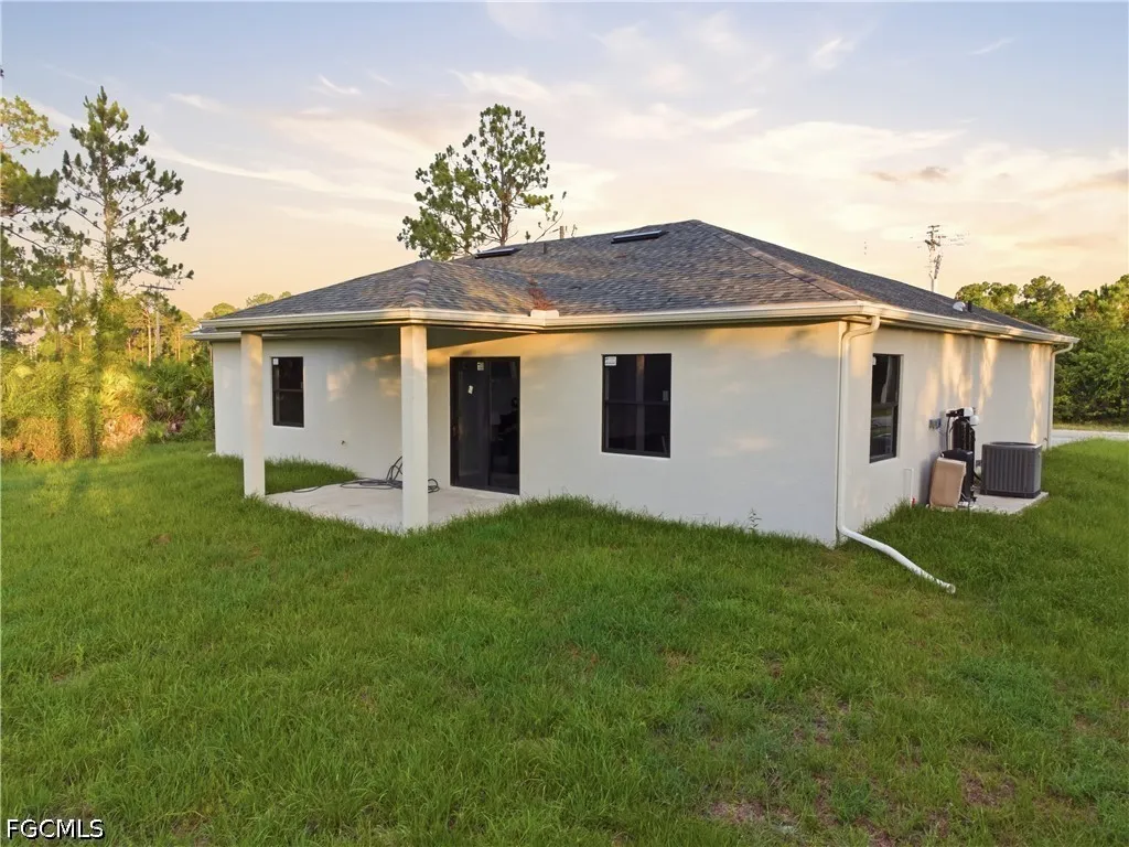923 Milwaukee Boulevard Lehigh Acres FL 33974