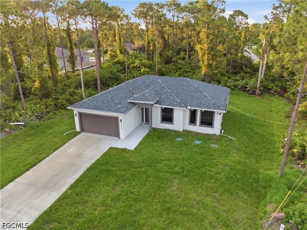 923 Milwaukee Boulevard Lehigh Acres FL 33974