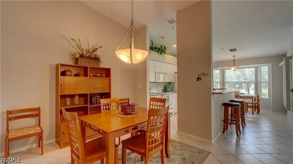 8083 Queen Palm Lane Fort Myers FL 33966