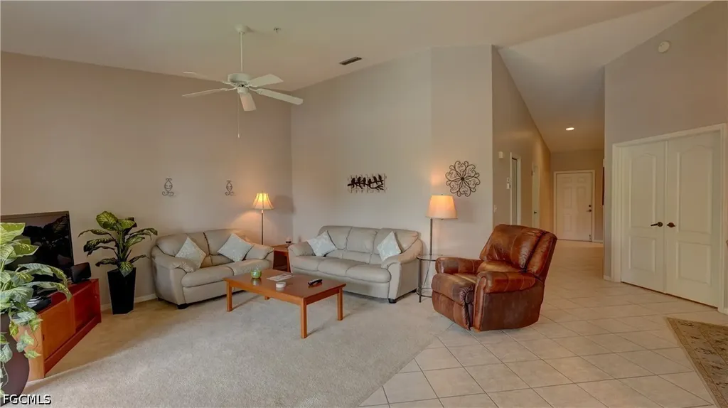 8083 Queen Palm Lane Fort Myers FL 33966