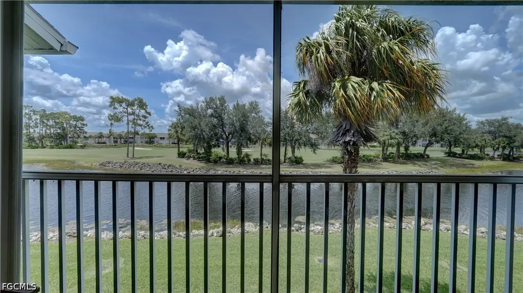 8083 Queen Palm Lane Fort Myers FL 33966