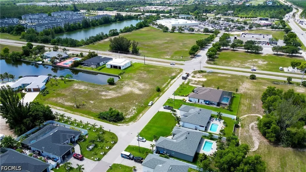 505 SW 31st Place Cape Coral FL 33991